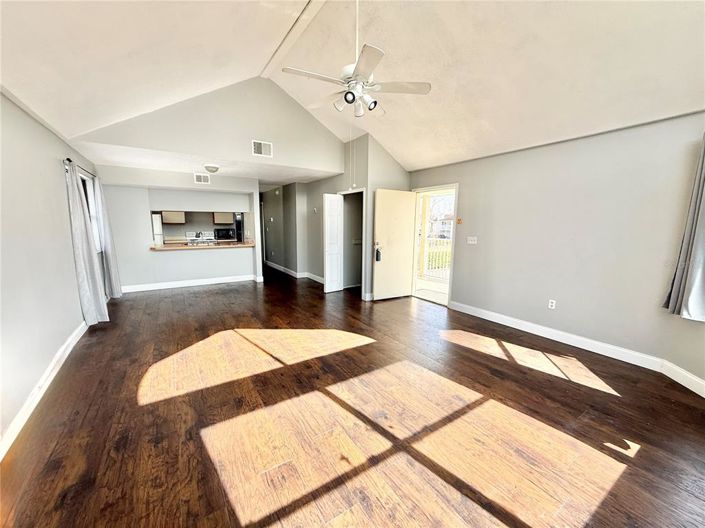 Image No.8-Appartement de 3 chambres à vendre à Saint John