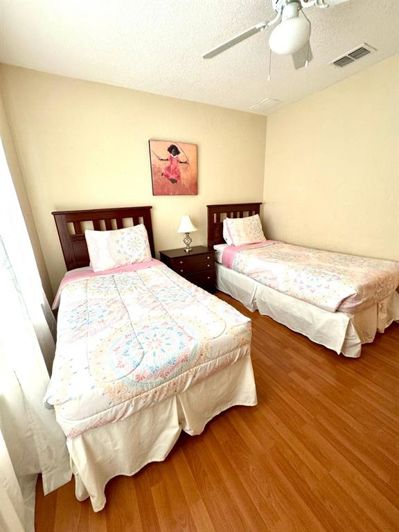 Image No.36-Maison de ville de 4 chambres à vendre à Saint John