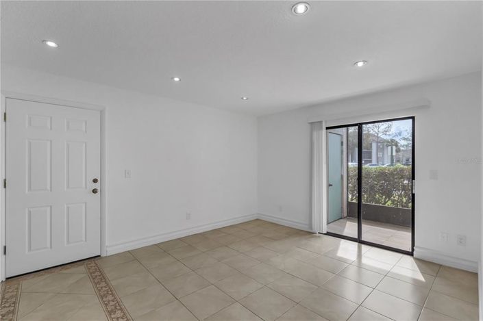 Image No.10-Appartement de 2 chambres à vendre à Saint John