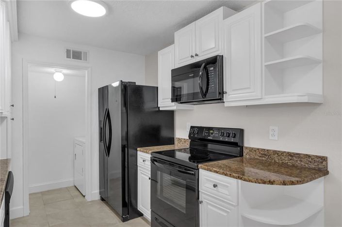 Image No.15-Appartement de 2 chambres à vendre à Saint John