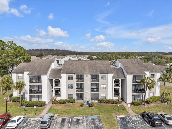 Image No.2-Appartement de 2 chambres à vendre à Saint John