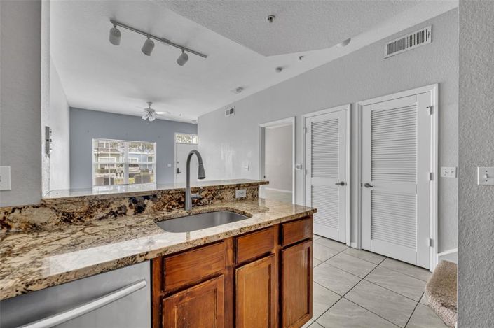 Image No.7-Maison de ville de 3 chambres à vendre à Saint John