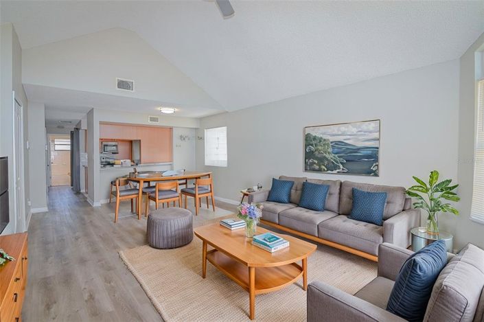 Image No.3-Appartement de 3 chambres à vendre à Saint John