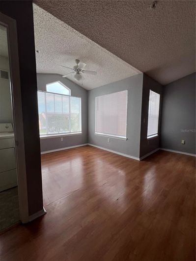 Image No.3-Appartement de 2 chambres à vendre à Saint John