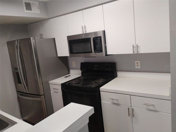 Image No.6-Appartement de 2 chambres à vendre à Saint John