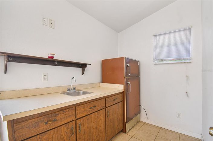 Image No.27-3 Bed House for sale