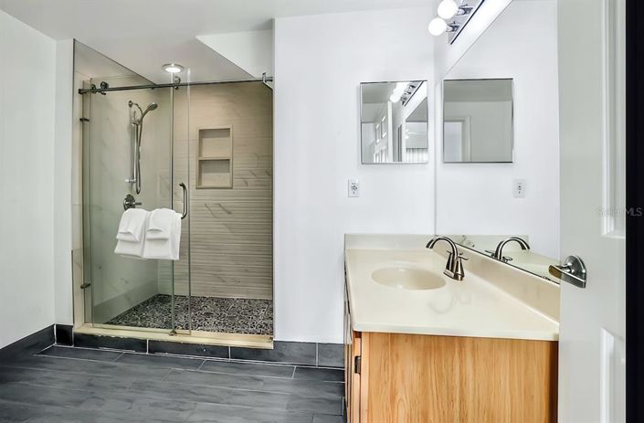 Image No.11-Maison de ville de 3 chambres à vendre à Saint John