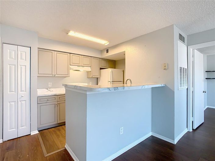 Image No.11-Appartement de 2 chambres à vendre à Saint John