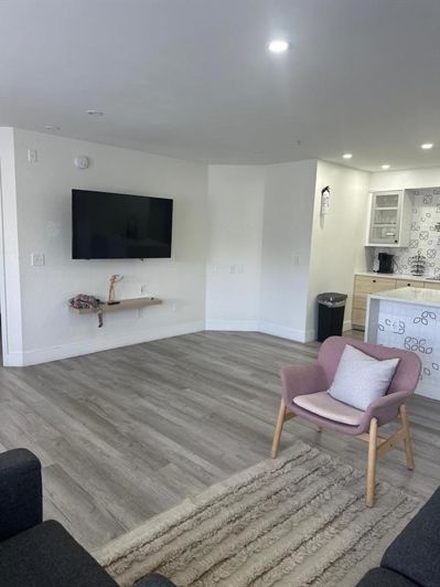 Image No.33-2 Bed Apartment for sale