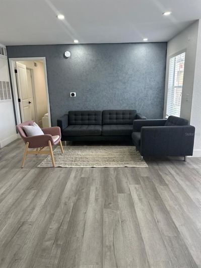 Image No.42-2 Bed Apartment for sale