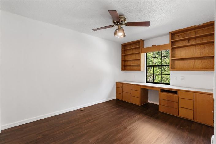 Image No.12-2 Bed Townhouse for sale