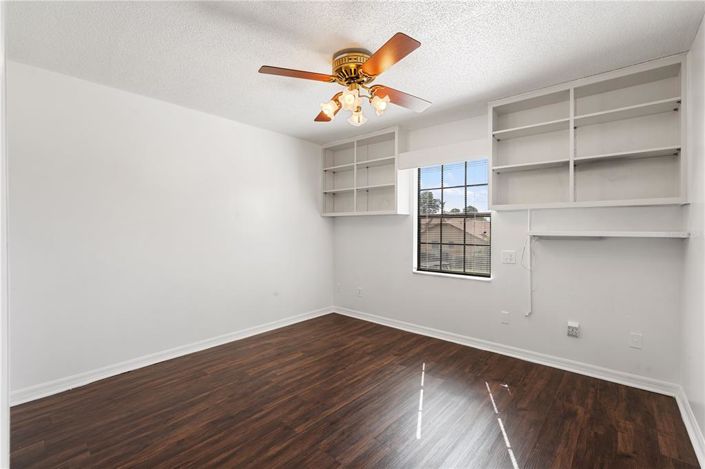 Image No.17-2 Bed Townhouse for sale