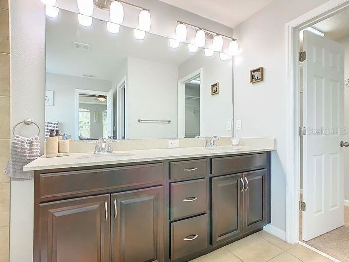 Image No.16-Maison de 4 chambres à vendre à Saint John