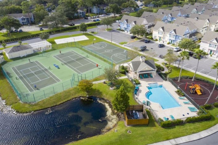 Image No.27-4 Bed Townhouse for sale