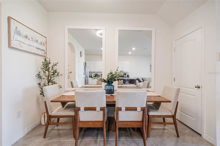 Image No.11-3 Bed Townhouse for sale