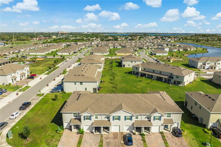 Image No.45-3 Bed Townhouse for sale