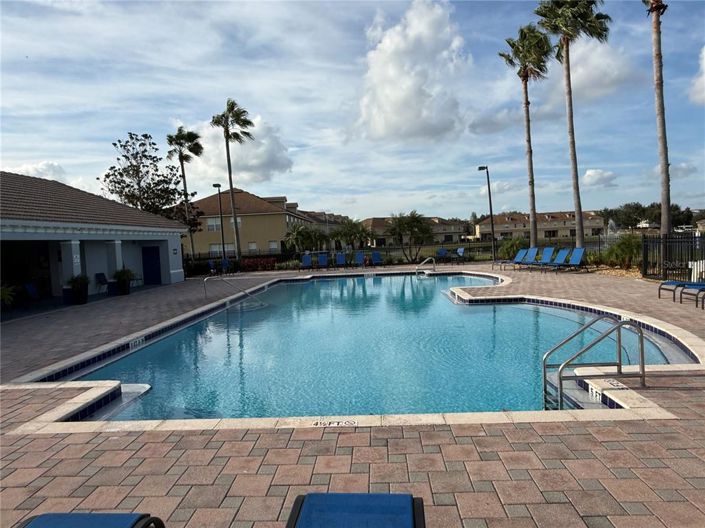 Image No.48-3 Bed Townhouse for sale