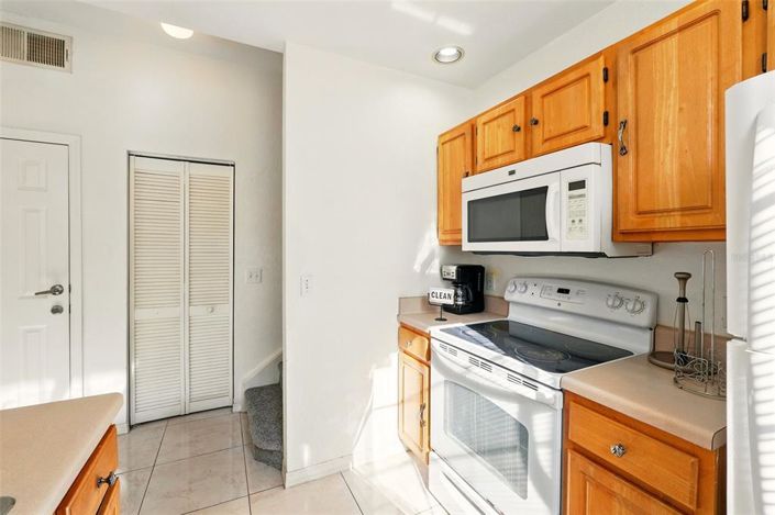 Image No.19-Maison de ville de 4 chambres à vendre à Saint John