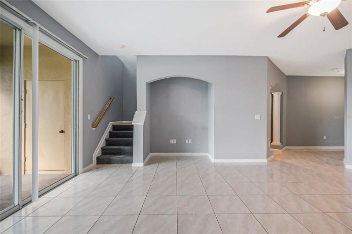 Image No.18-3 Bed Townhouse for sale