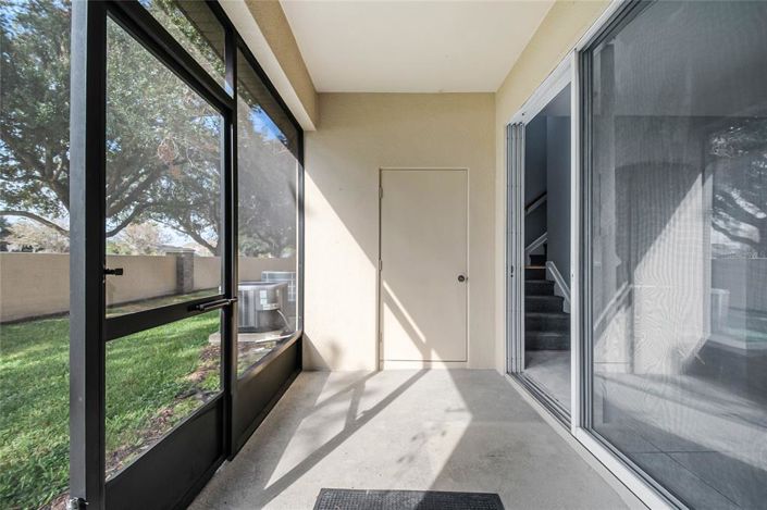 Image No.21-3 Bed Townhouse for sale