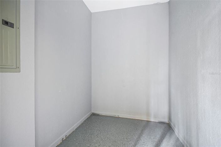 Image No.22-3 Bed Townhouse for sale