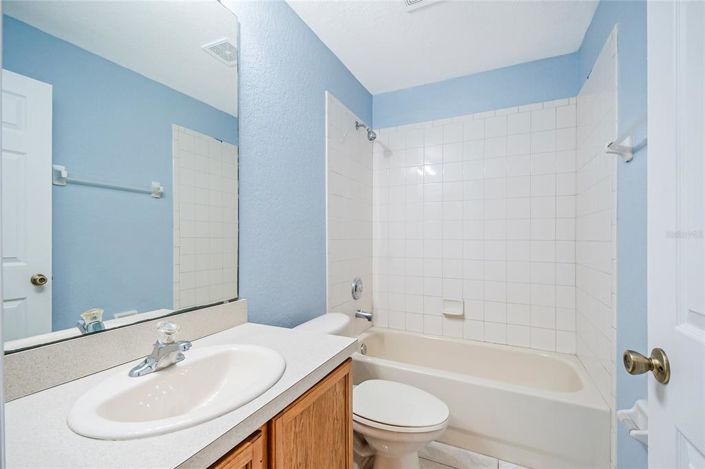 Image No.30-3 Bed Townhouse for sale