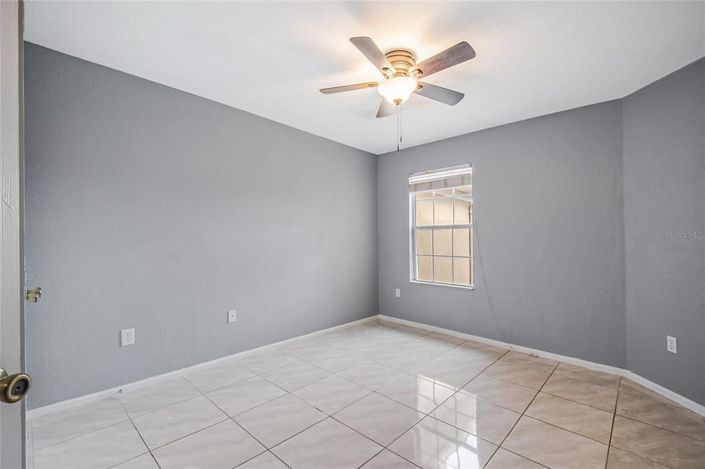 Image No.32-3 Bed Townhouse for sale