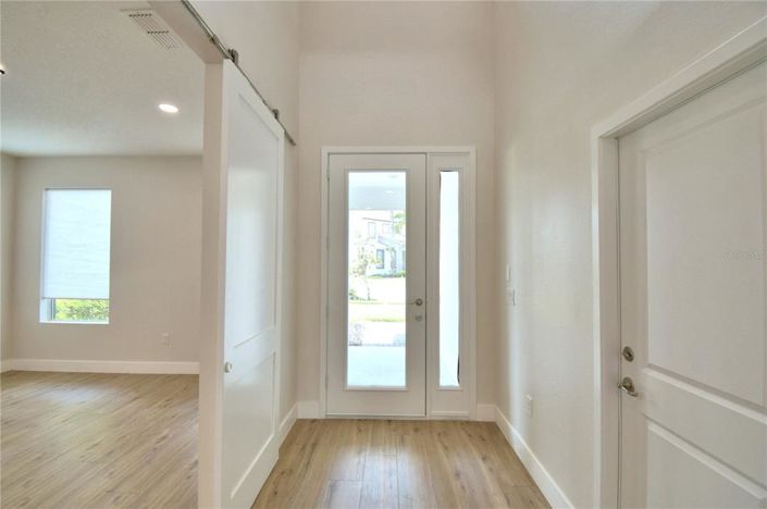 Image No.2-Maison de 5 chambres à vendre à Saint John