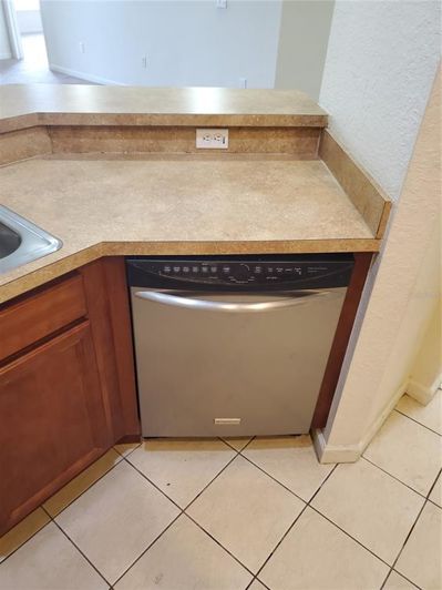 Image No.12-3 Bed Apartment for sale