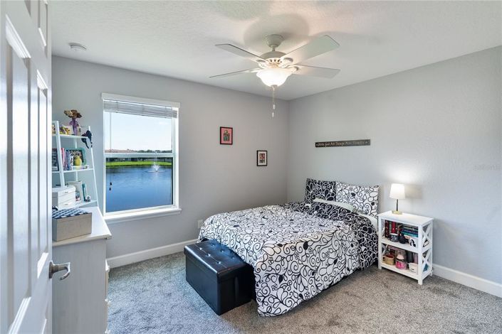 Image No.11-3 Bed Townhouse for sale