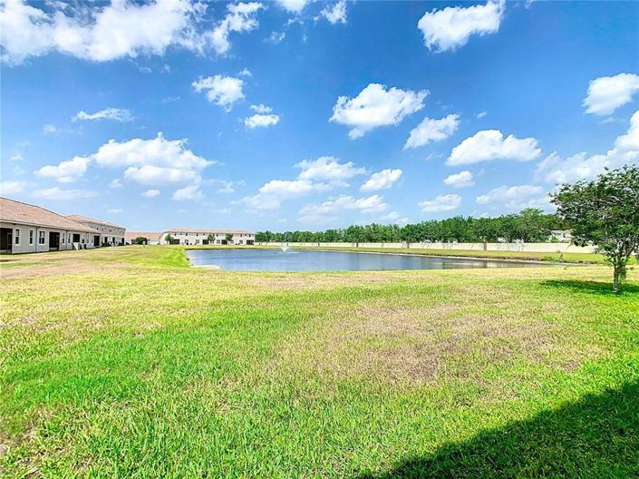 Image No.17-3 Bed Townhouse for sale