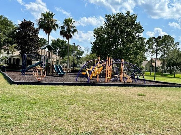 Image No.25-3 Bed Townhouse for sale