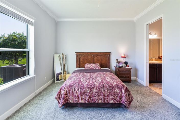 Image No.9-3 Bed Townhouse for sale