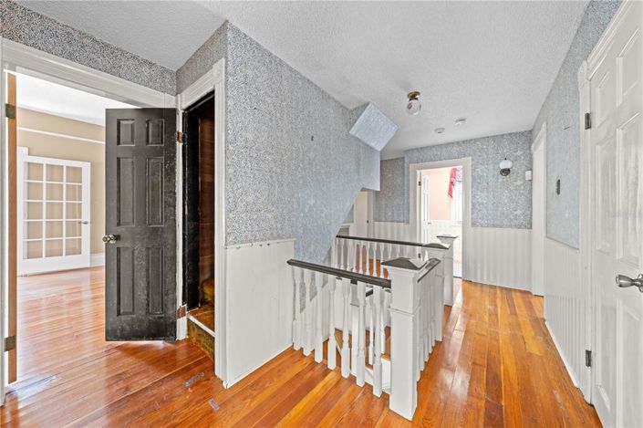 Image No.24-4 Bed House for sale