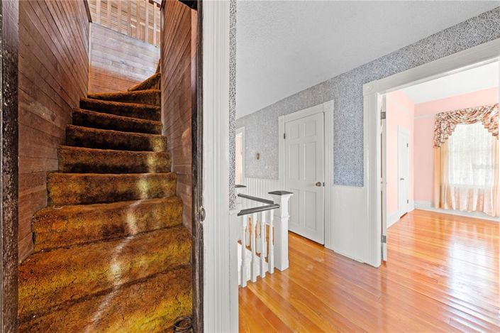 Image No.26-4 Bed House for sale