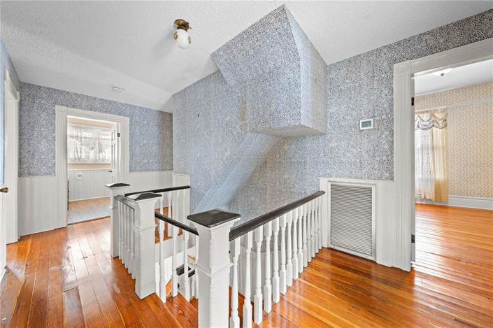 Image No.27-4 Bed House for sale