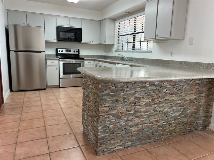 Image No.26-Maison de ville de 2 chambres à vendre à Saint John