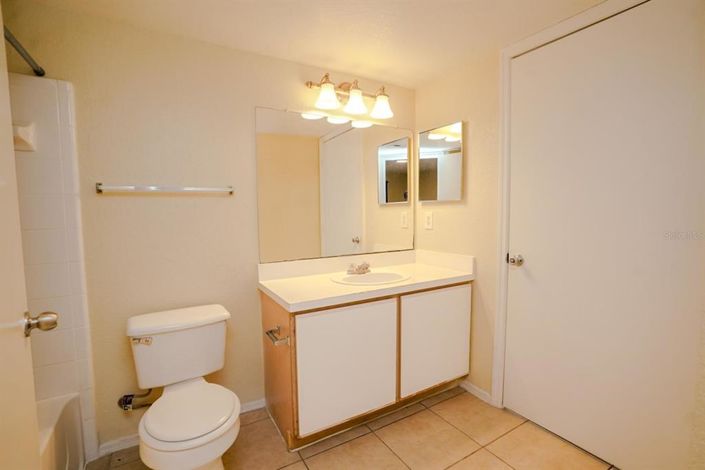 Image No.13-Appartement de 2 chambres à vendre à Saint John