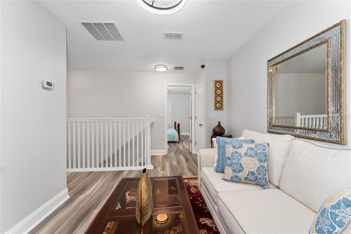 Image No.21-3 Bed Townhouse for sale