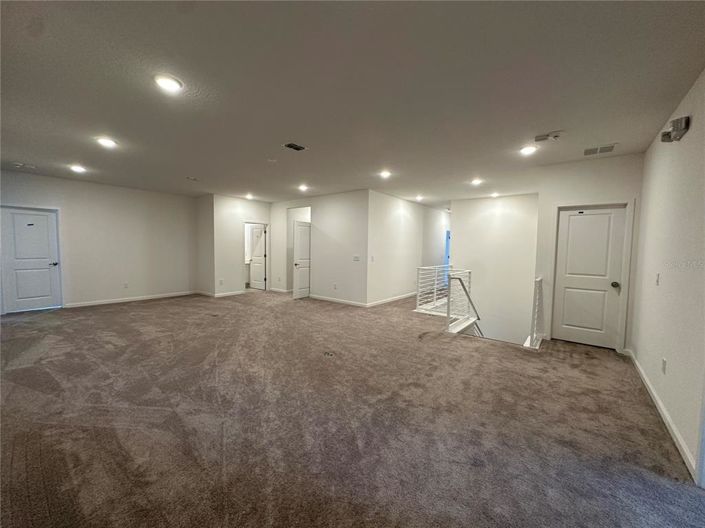 Image No.11-15 Bed House for sale