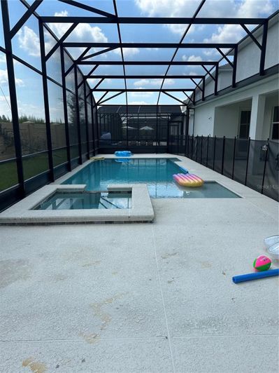 Image No.31-15 Bed House for sale