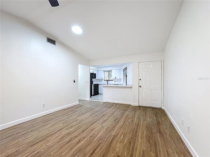 Image No.7-Appartement de 2 chambres à vendre à Saint John