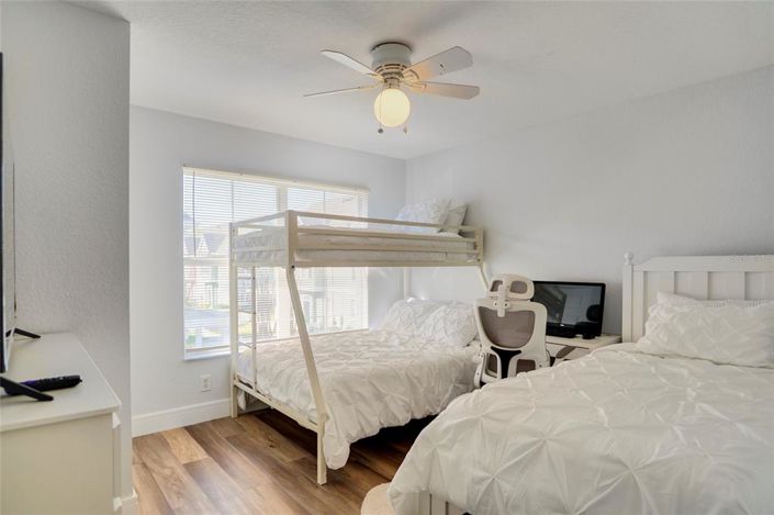 Image No.18-4 Bed Townhouse for sale