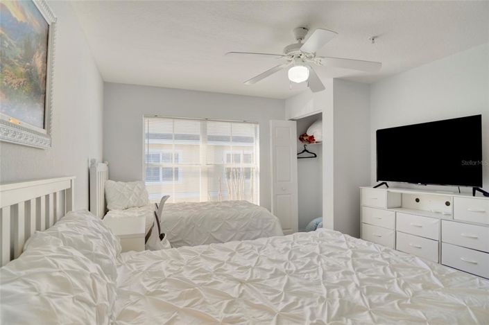 Image No.22-4 Bed Townhouse for sale