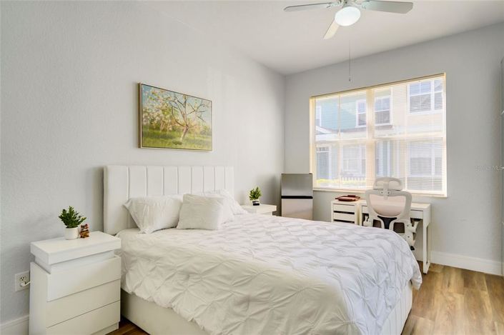 Image No.5-4 Bed Townhouse for sale