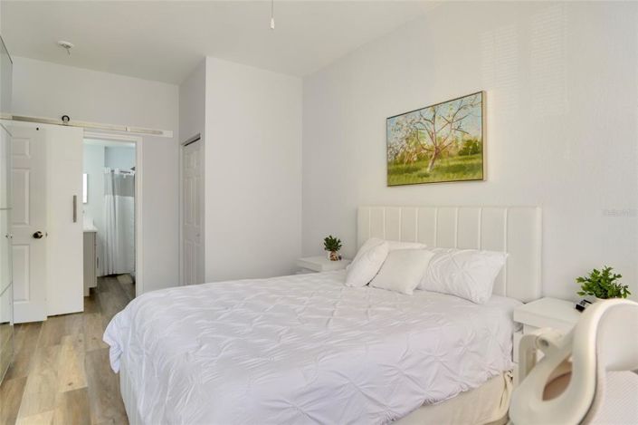 Image No.7-4 Bed Townhouse for sale