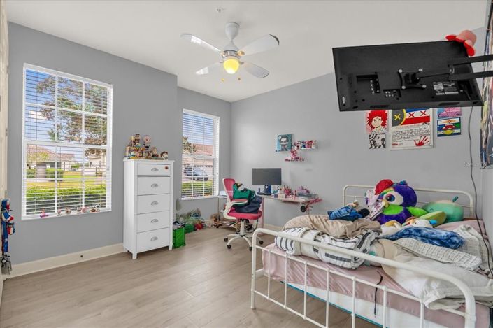 Image No.15-3 Bed Townhouse for sale