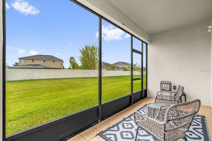 Image No.26-3 Bed Townhouse for sale