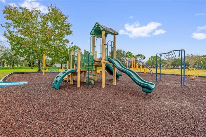 Image No.29-3 Bed Townhouse for sale