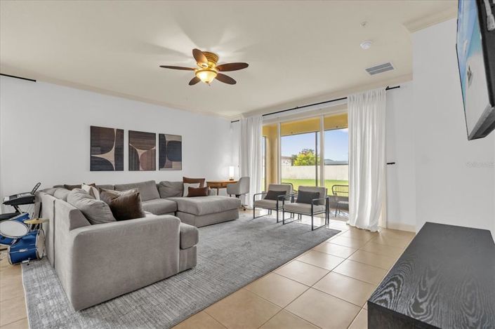 Image No.3-3 Bed Townhouse for sale